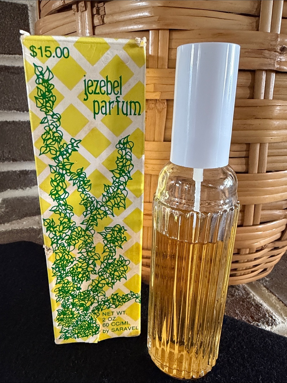 Vintage Saravel Jezebel Parfum in original Yellow box collectible
